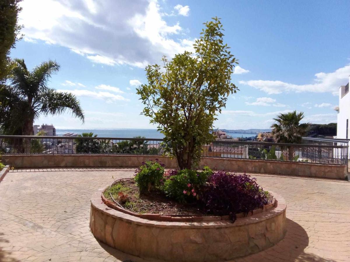 Coqueto estudio en Calle Vela Benalmádena Esterno foto